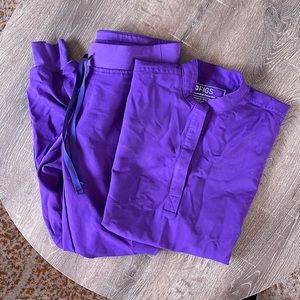 Purple Figs Scrub Set